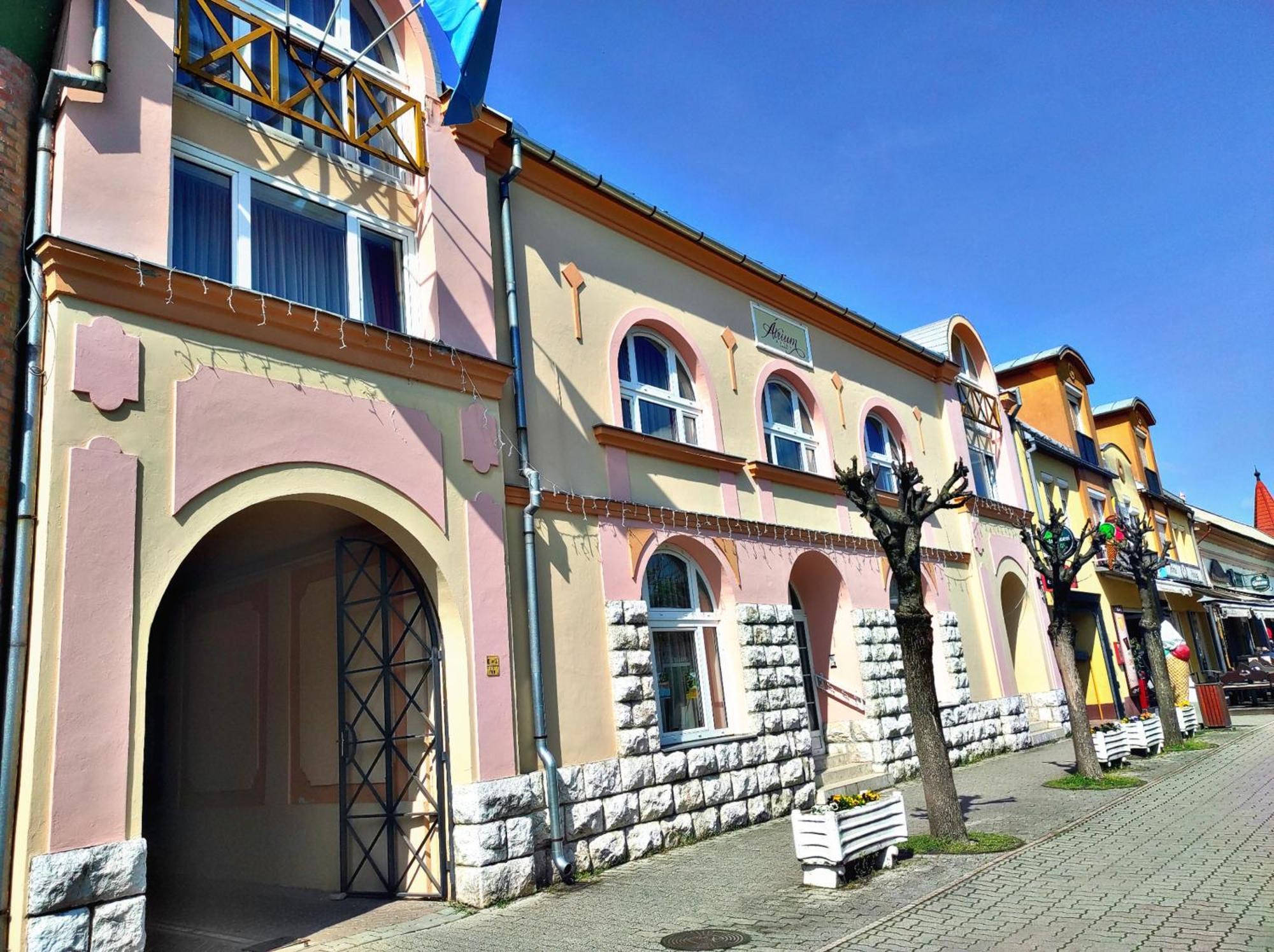 Atrium Hotel Harkany Exterior photo